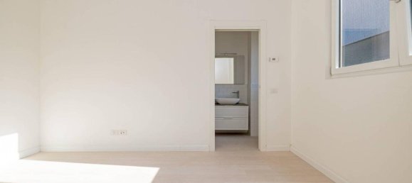 6-salle Appartement à Milan, Italy No. 242201 13