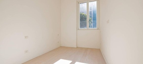 6-salle Appartement à Milan, Italy No. 242201 23