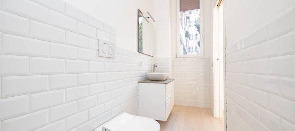 6-salle Appartement à Milan, Italy No. 242201 16