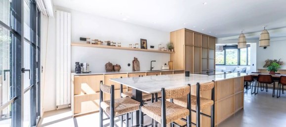 5 bedrooms Villa in Ville-d'Avray, France No. 172695 5