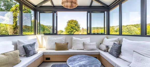 5 bedrooms Villa in Ville-d'Avray, France No. 172695 8