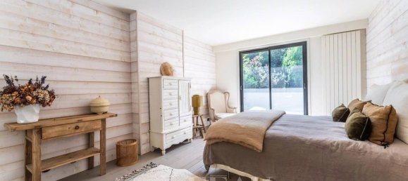 5 bedrooms Villa in Ville-d'Avray, France No. 172695 17