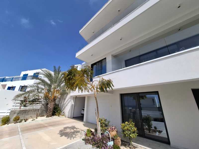 5 Schlafzimmer Gewerbliche Immobilie in Chloraka, Cyprus, Nr. 21418