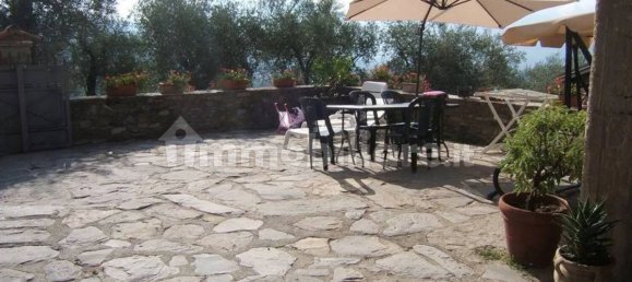 4 غرف نوم فيلا في Fivizzano, Italy رقم 77531 14