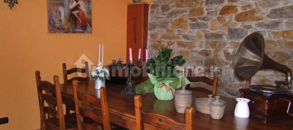 4 غرف نوم فيلا في Fivizzano, Italy رقم 77531 8