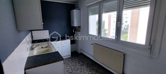 2 chambres Appartement à Amiens, France No. 260775 6