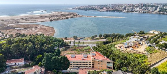3 bedrooms Apartment in Vila Nova de Gaia, Portugal No. 275088 2
