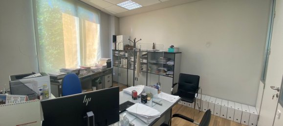 99m² Commercial property in Alcobendas, Spain No. 167965 2