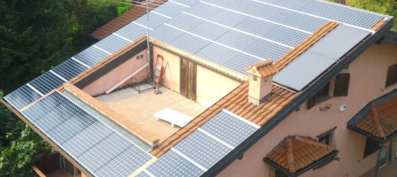 4 bedrooms Villa in Borgo Ticino, Italy No. 75952 11