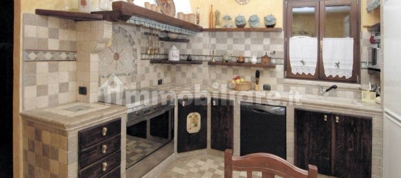 4 bedrooms Villa in Borgo Ticino, Italy No. 75952 5