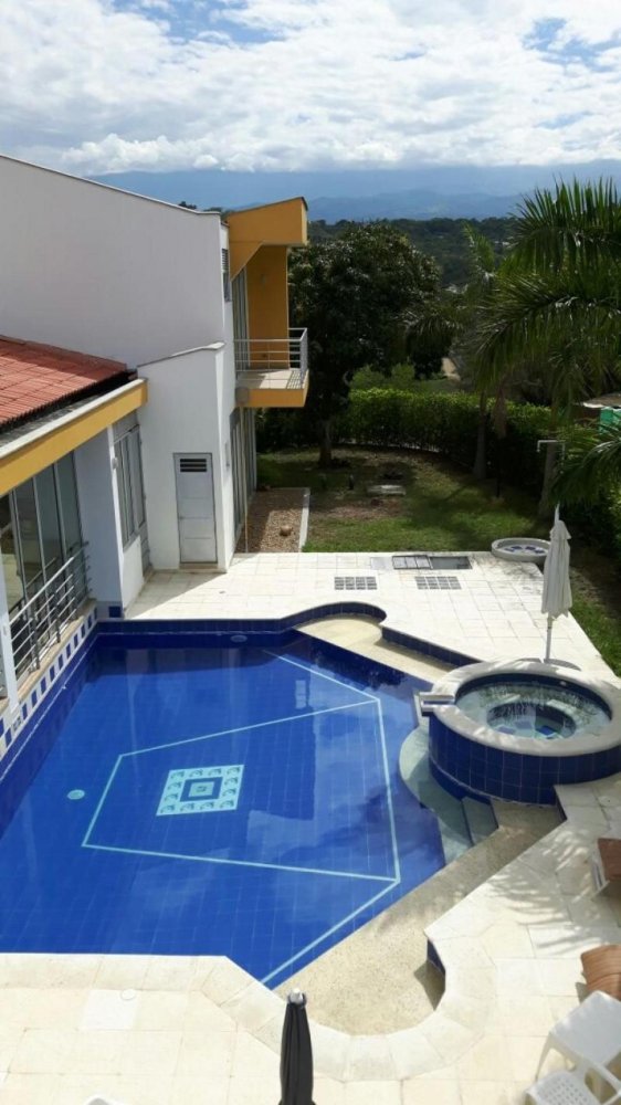 Casa de 8 dormitorios en Cundinamarca, Colombia No. 6939