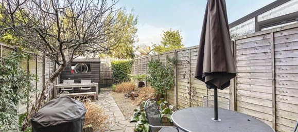 2 Schlafzimmer Haus in Egham, United Kingdom, Nr. 8644 5