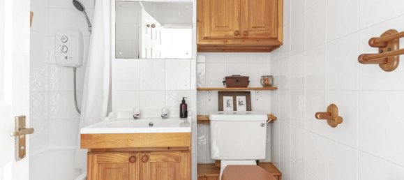 2 Schlafzimmer Haus in Egham, United Kingdom, Nr. 8644 12