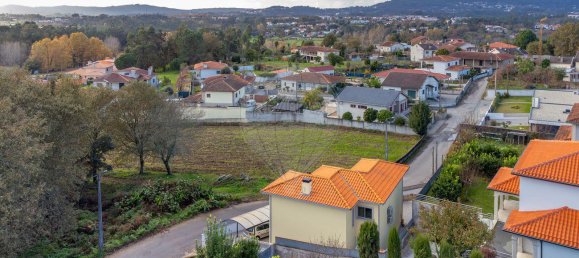 2 bedrooms House in Rendufe, Portugal No. 39294 3