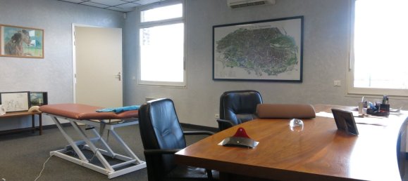 166m² Office in La Chapelle-d'Armentieres, France No. 81411 12