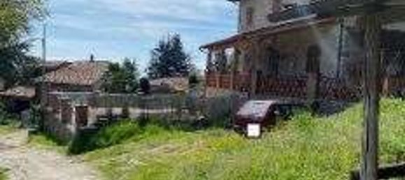 5 rooms Apartment in Pescaglia, Italy No. 189346 3