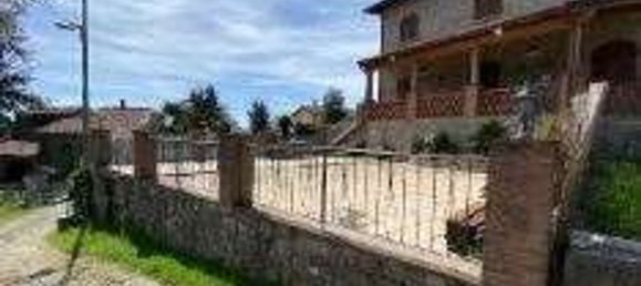 5 rooms Apartment in Pescaglia, Italy No. 189346 4