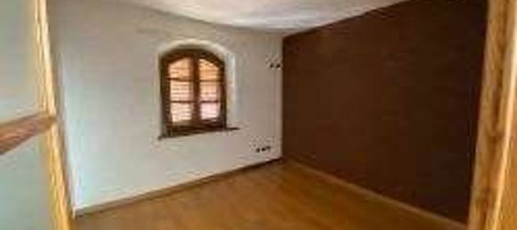 5 rooms Apartment in Pescaglia, Italy No. 189346 12