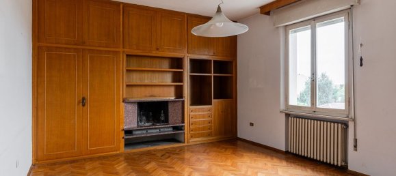 7 rooms Penthouse in Lugo, Italy No. 145236 15