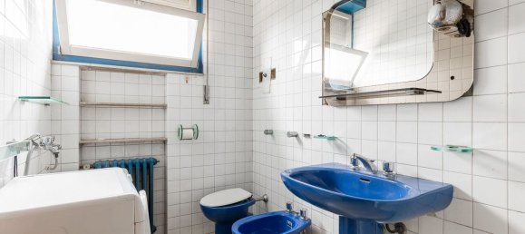 7 rooms Penthouse in Lugo, Italy No. 145236 10