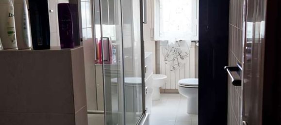 3 rooms Apartment in Magenta, Italy No. 287594 5