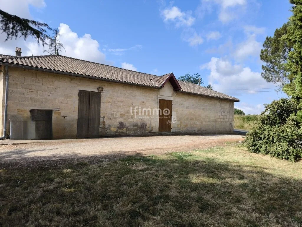 Studio in Beychac-et-Caillau, France, Nr. 323705