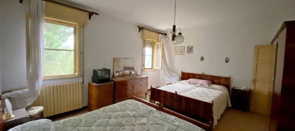 5 rooms House in Codigoro, Italy No. 16619 12