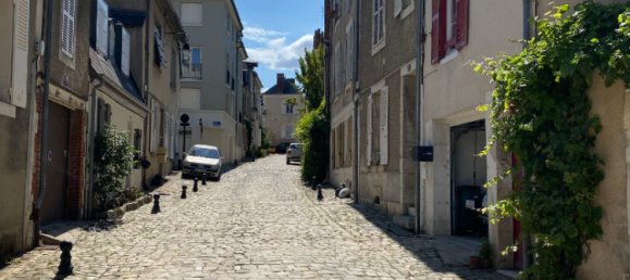 2 chambres Maison de ville à Bourges, France No. 87455 10