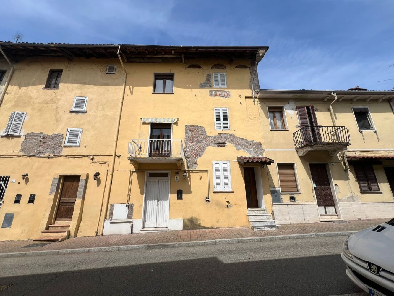 3 Schlafzimmer Doppelhaus in Palestro, Italy, Nr. 383497