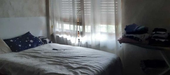 3 rooms Apartment in Turin, Italy No. 15639 5