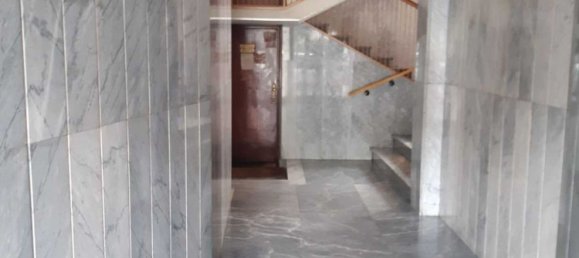 3 rooms Apartment in Turin, Italy No. 15639 11