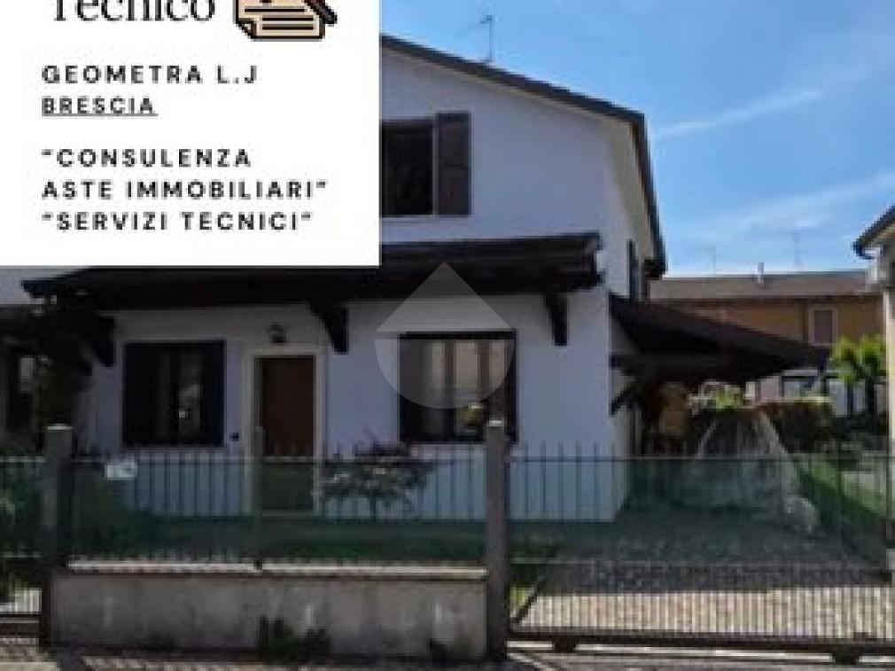 7غرفة منزل في Brescia, Italy رقم 341436