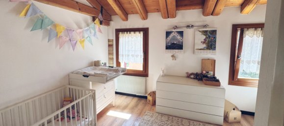 4 bedrooms Apartment in Miane, Italy No. 380738 5