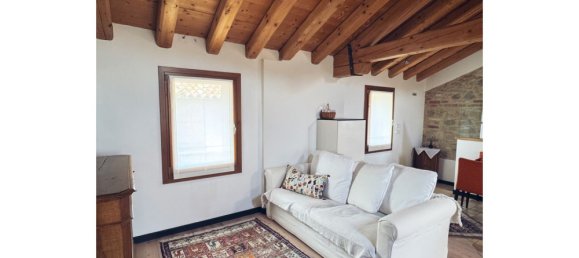 4 bedrooms Apartment in Miane, Italy No. 380738 3