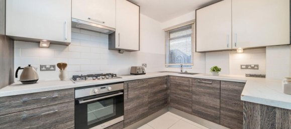 2 bedrooms Apartment in Surbiton, United Kingdom No. 10263 10