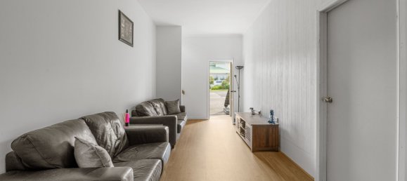 4 bedrooms House in Corinella, Australia No. 773 17