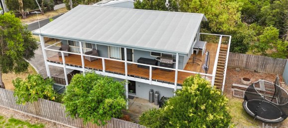 4 bedrooms House in Corinella, Australia No. 773 22