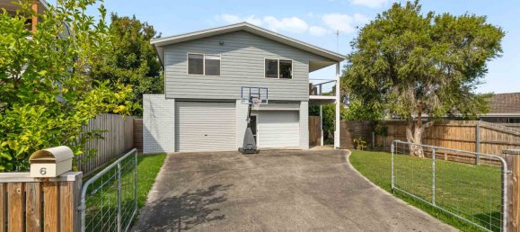 4 bedrooms House in Corinella, Australia No. 773 21