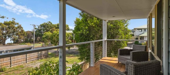 4 bedrooms House in Corinella, Australia No. 773 19