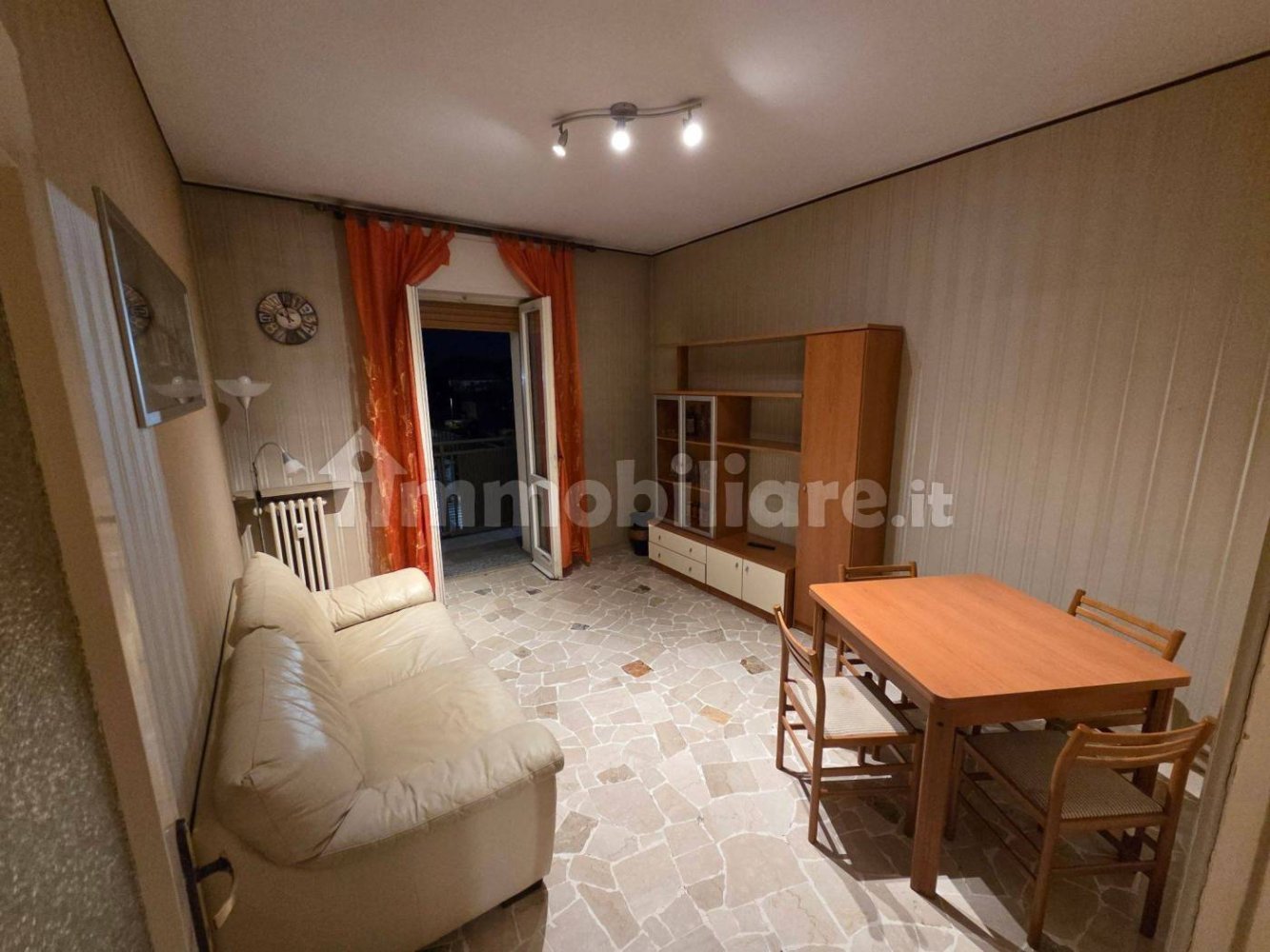 2 غرف نوم شقة في Treviglio, Italy رقم 370117