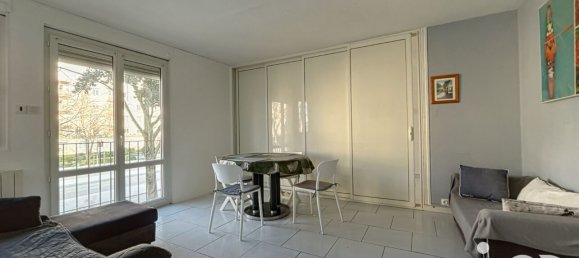 2 bedrooms Apartment in La Rochelle, France No. 283197 7