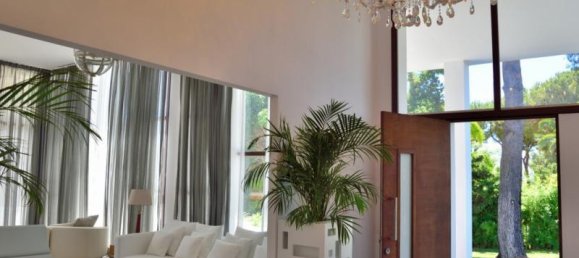 6 bedrooms Villa in Marbella, Spain No. 585 7