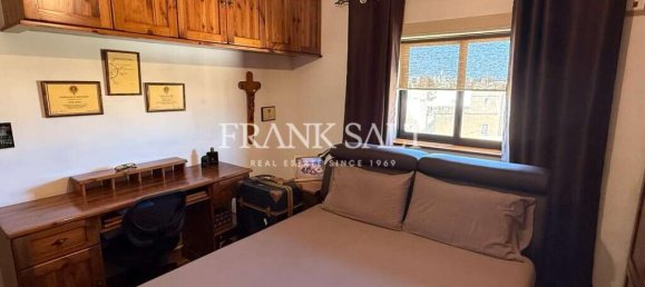 2 bedrooms Penthouse in Zabbar, Malta No. 2805 6