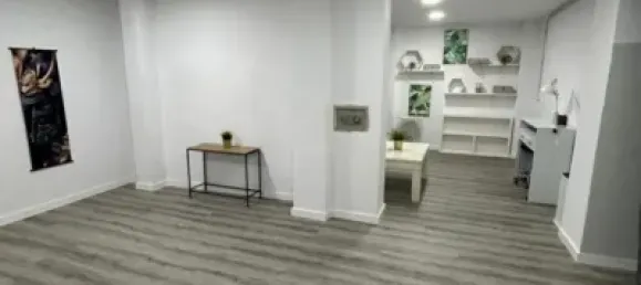 110m² Commercial property in Huelva, Spain No. 175304 2