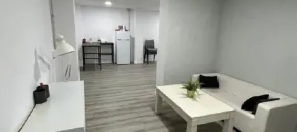 110m² Commercial property in Huelva, Spain No. 175304 4