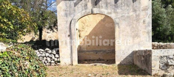 Grundstück in Canicattini Bagni, Italy 60000m², Nr. 260807 4