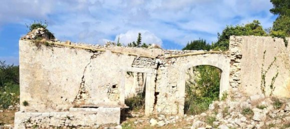 Grundstück in Canicattini Bagni, Italy 60000m², Nr. 260807 2