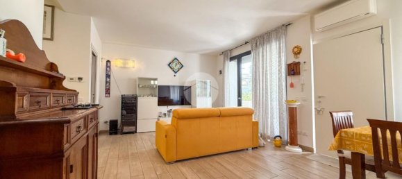 5-salle Maison à Misano Adriatico, Italy No. 306423 2