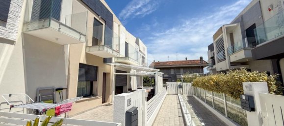 5-salle Maison à Misano Adriatico, Italy No. 306423 37