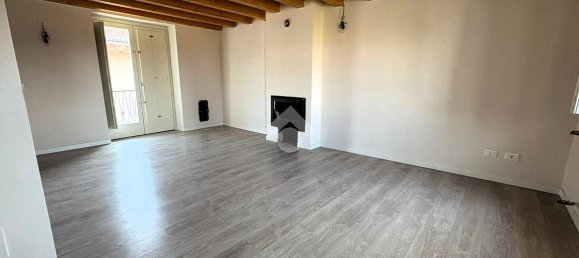 3 rooms Apartment in Calcio, Italy No. 146276 17